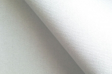 Отбеленная диагональ - прочная и гибкая ткань саржевого переплетения, которая активно применяется в текстильной промышленности